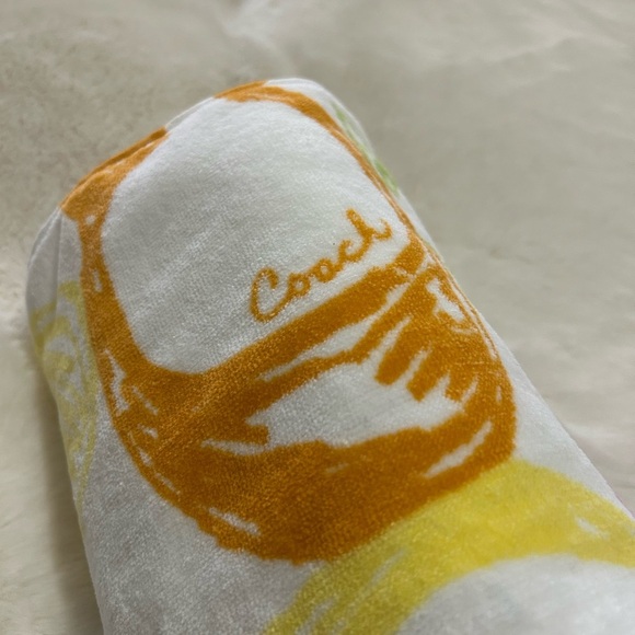 Coach Beach Towel - Picture 11 of 12